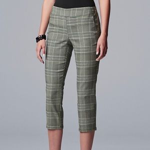Simply Vera by Vera Wang Plaid Capri